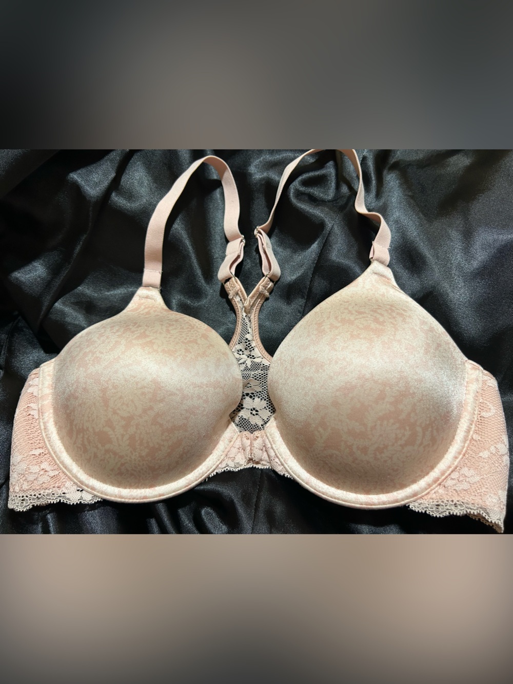 💜3 for $25💜 maindenform Blush Pink Lace Racerback Bra